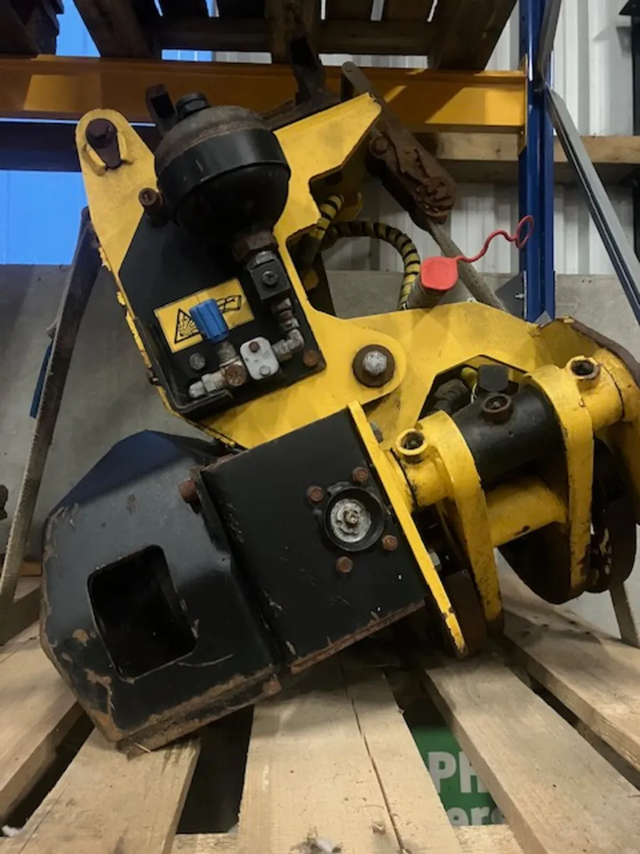 GMT 035 Grapple Saw - Image 1
