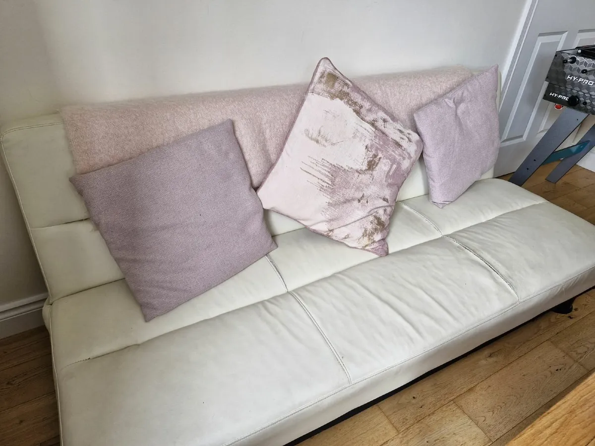 Folding couch / bed - Image 1