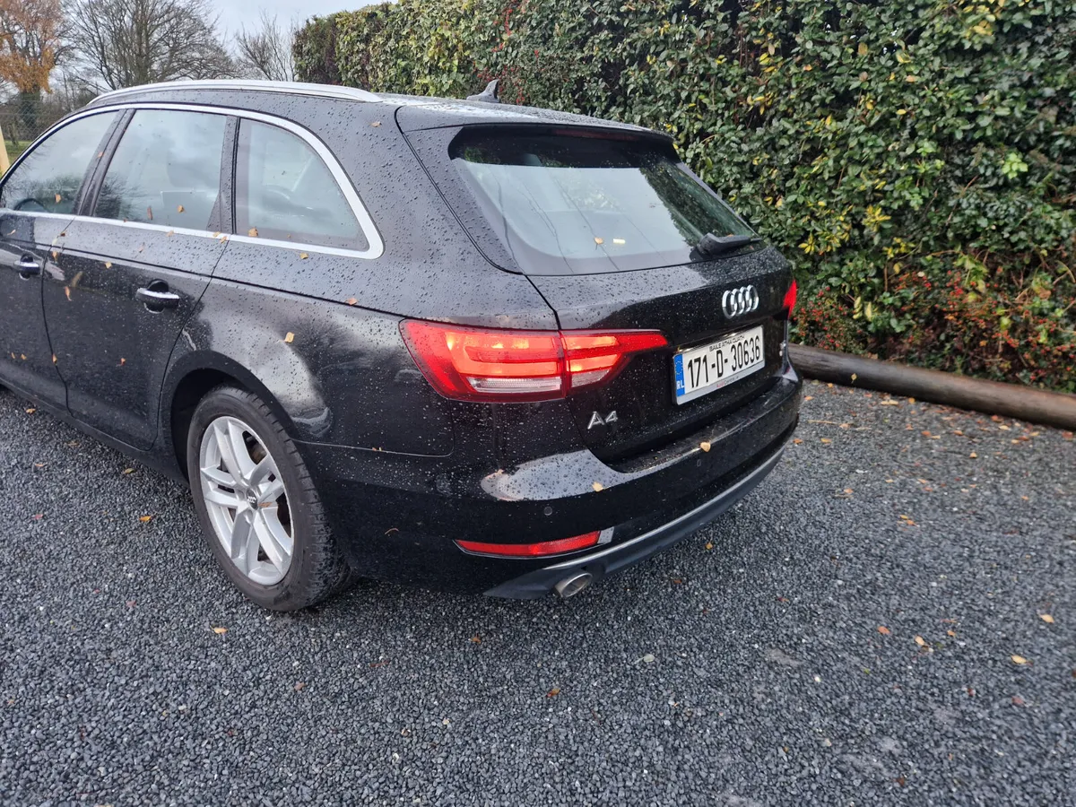 Audi A4 AVANT SE 2017 - Image 3
