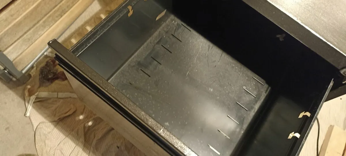 2 Drawer Filing Cabinet - Image 3