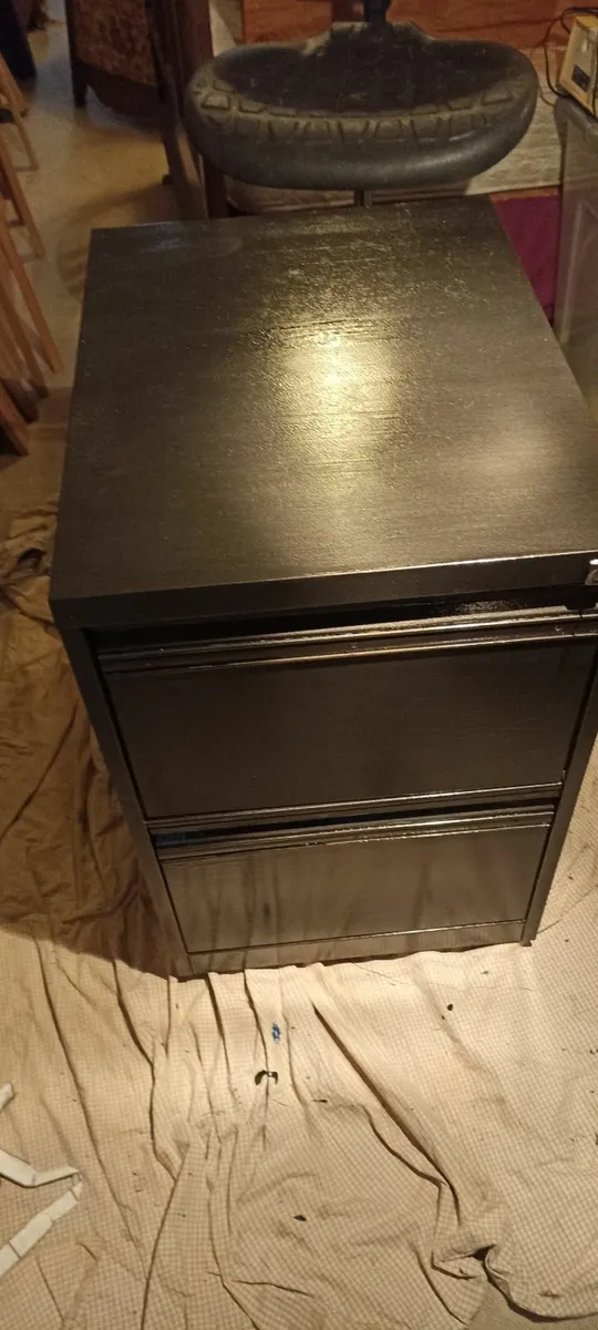 2 Drawer Filing Cabinet - Image 1