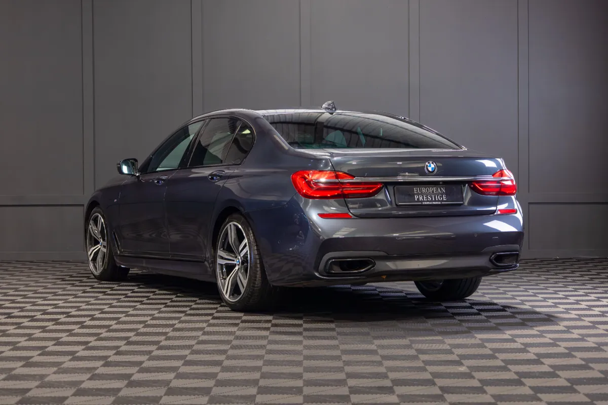 2016 BMW 7-Series X-Drive 730d M-Sport - Image 4