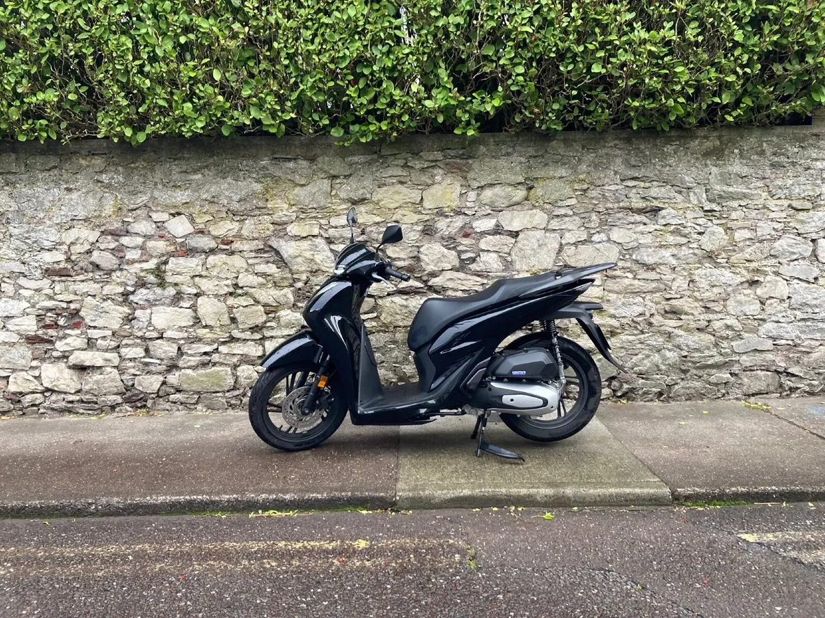 Honda SH125 - Image 1