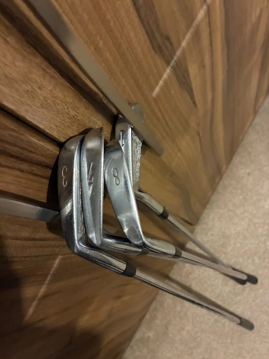 Golf clubs - Image 1