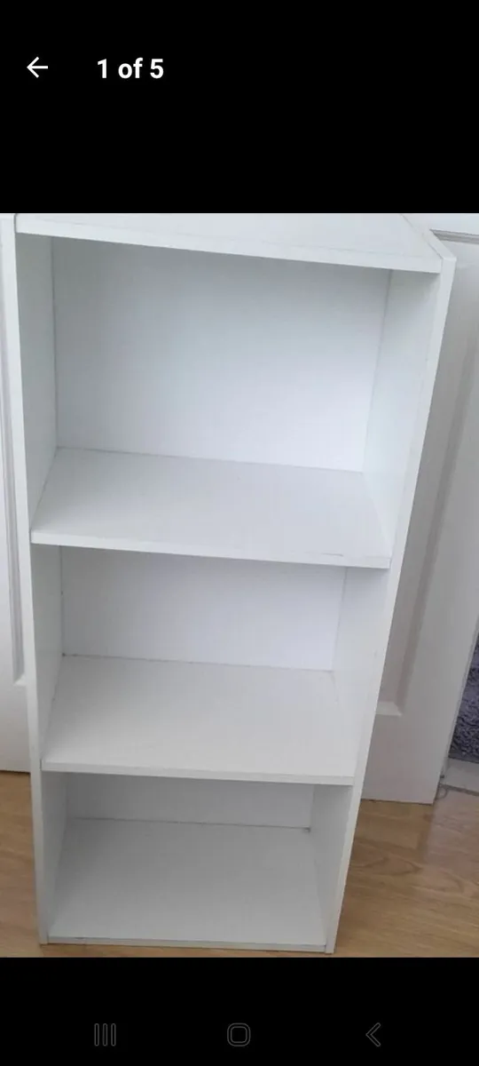 Book shelf - Image 1