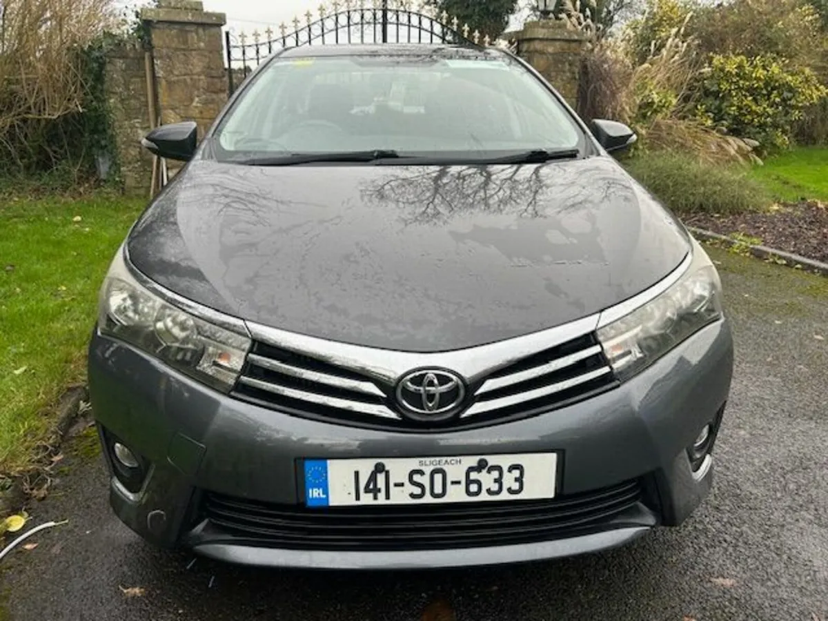 Toyota Corolla 2014 - Image 2
