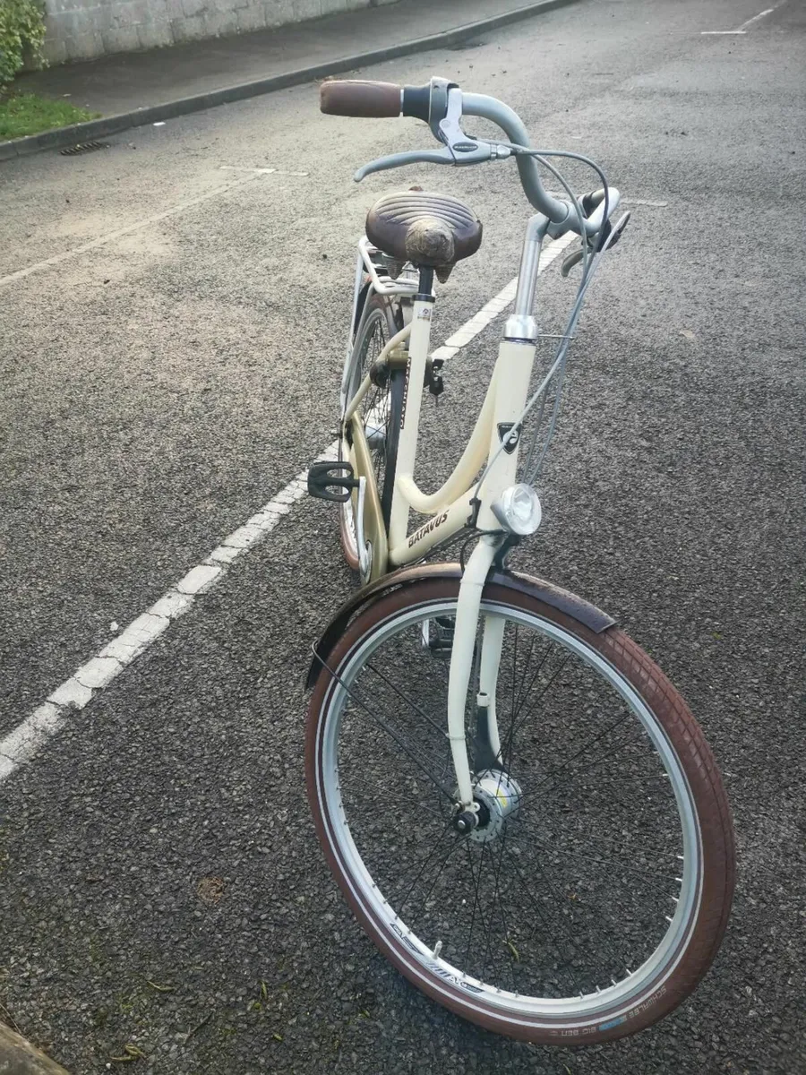 Batavus MacChiato – Adult Bike - Image 3