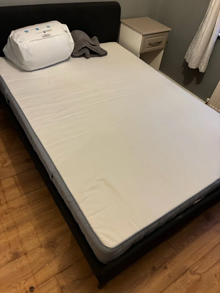 Mattress - Image 2
