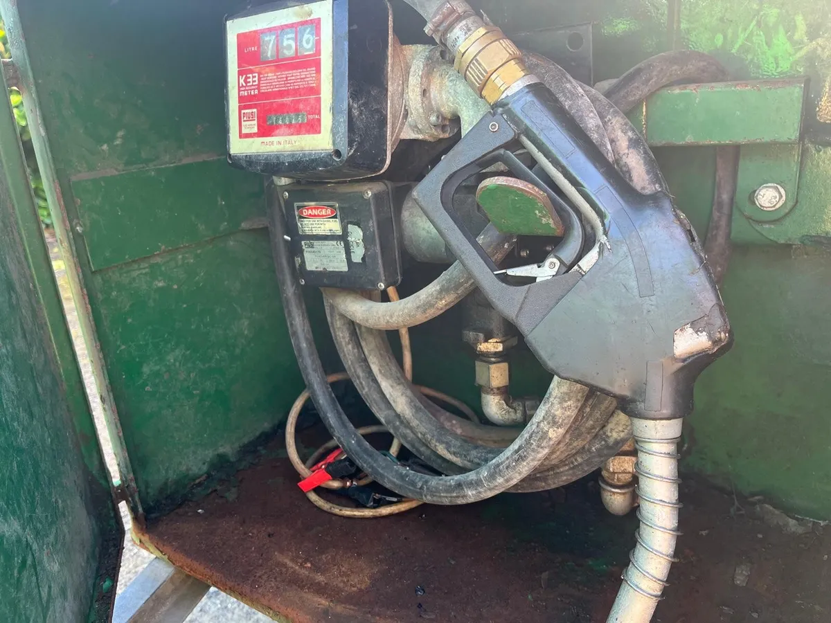 Diesel bowser - Image 3