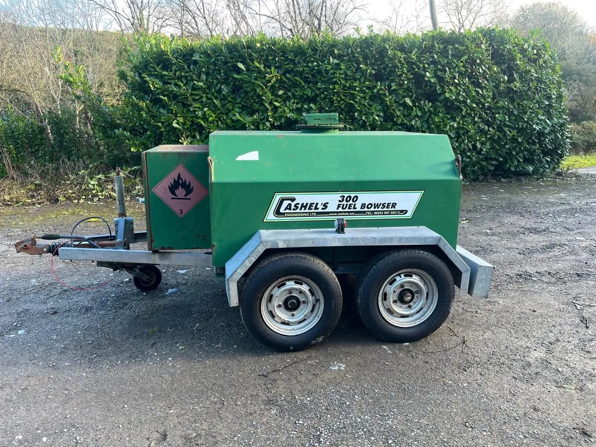 Diesel bowser - Image 1