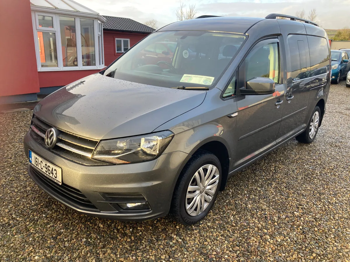 VW Caddy Maxi 7 Seats - Image 2