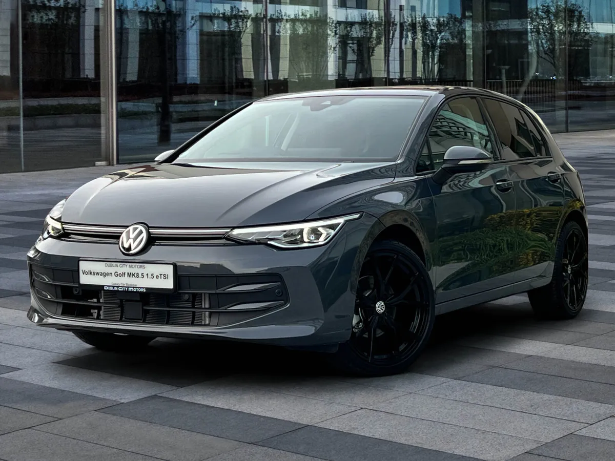 VW Golf MK8.5 1.5 eTSI *Unique Specs* - Image 3