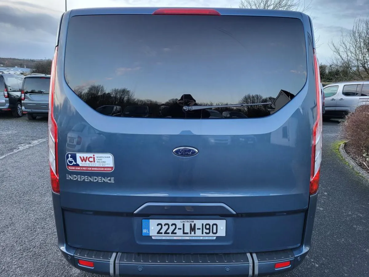Wheelchair Accessible Ford Tourneo Custom 2022 - Image 2