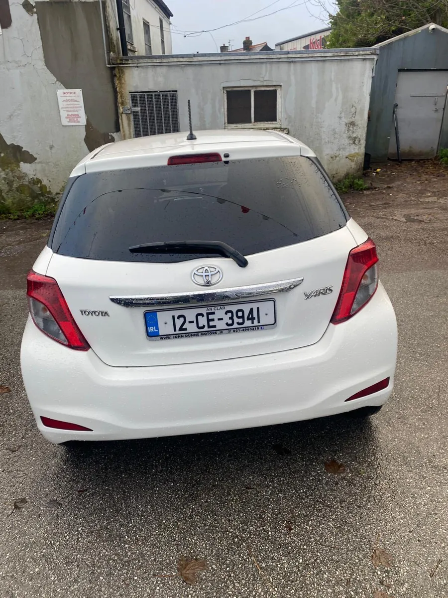 Toyota Yaris Ideal starter car - Image 3