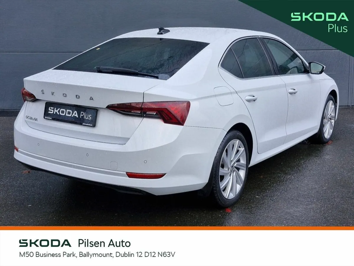 Skoda Octavia (1) Edition 30 2.0TDI 115HP - Image 3