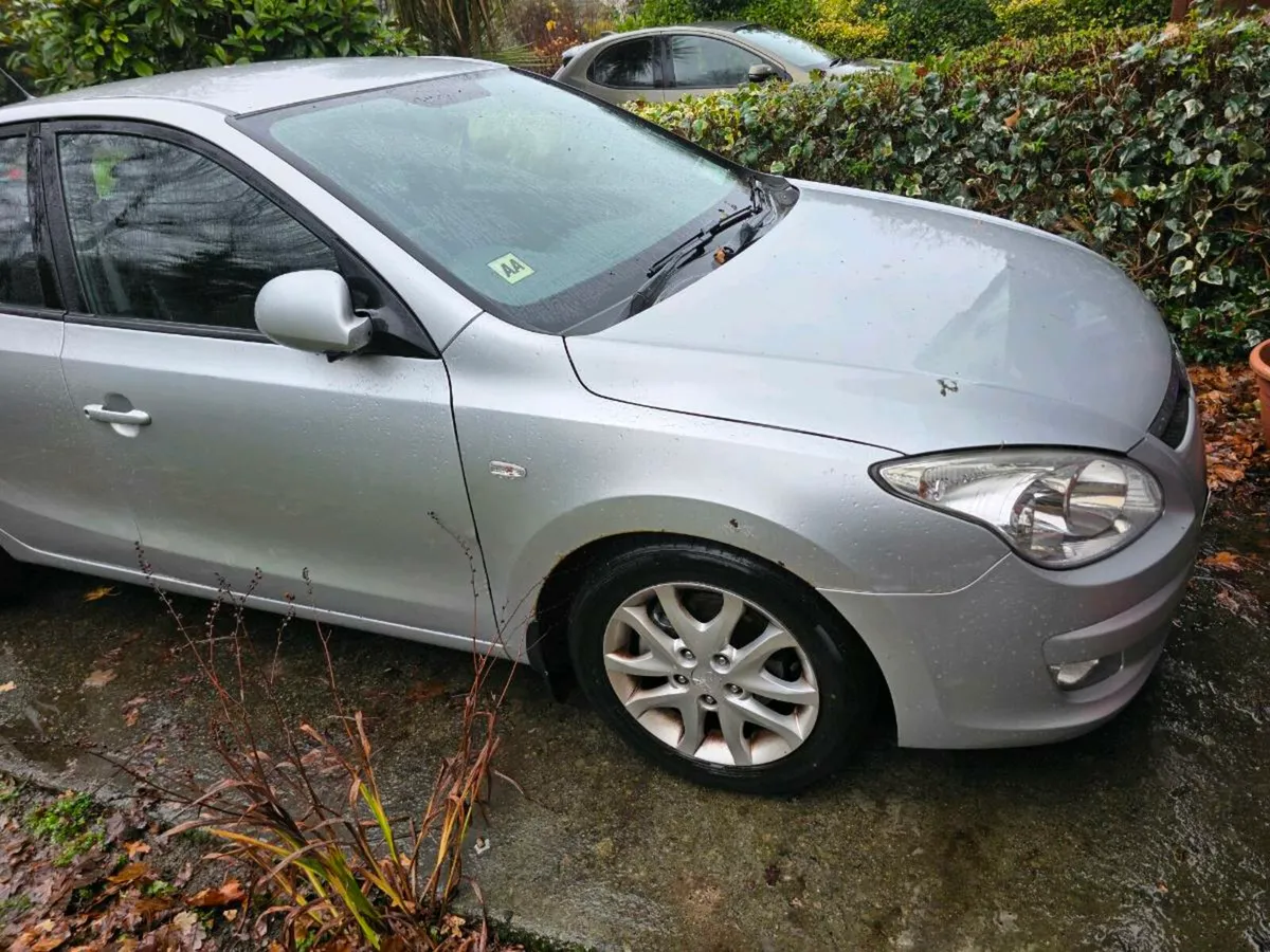 Hyundai i30 2008 — NCT 05/26 - Image 1