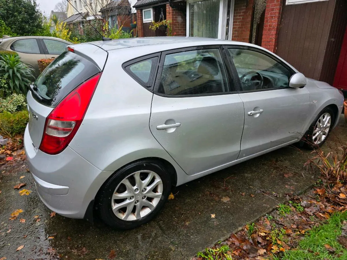 Hyundai i30 2008 — NCT 05/26 - Image 2