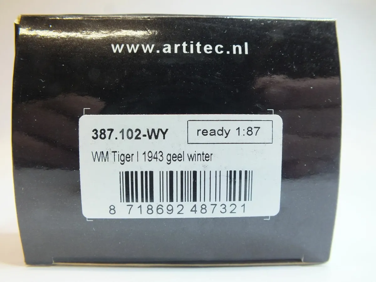 Military Models - Image 4