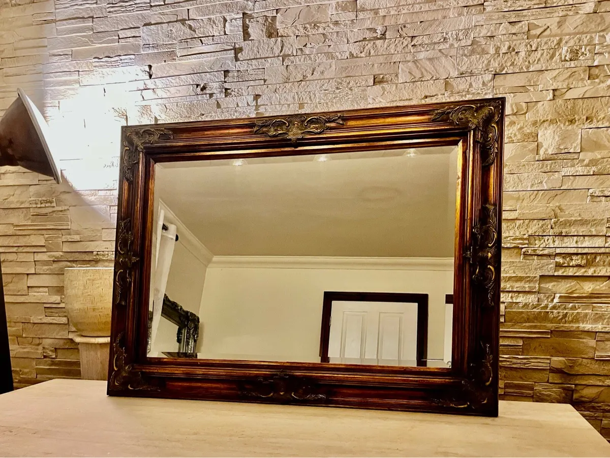 Stunning Designer Wall Mirror - Statement Piece - Image 3