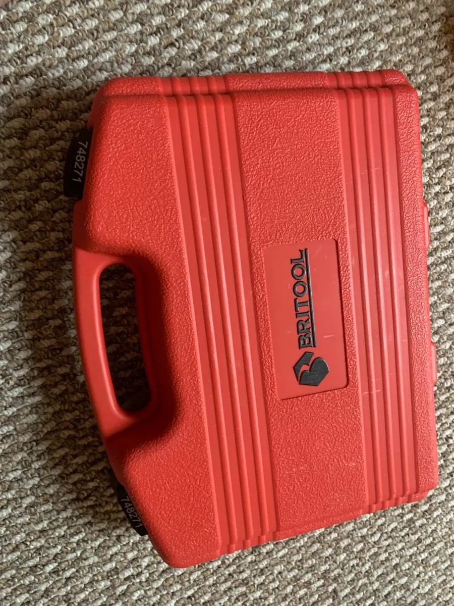 Britool 26 Piece 1/2" Drive Socket Set - Image 2