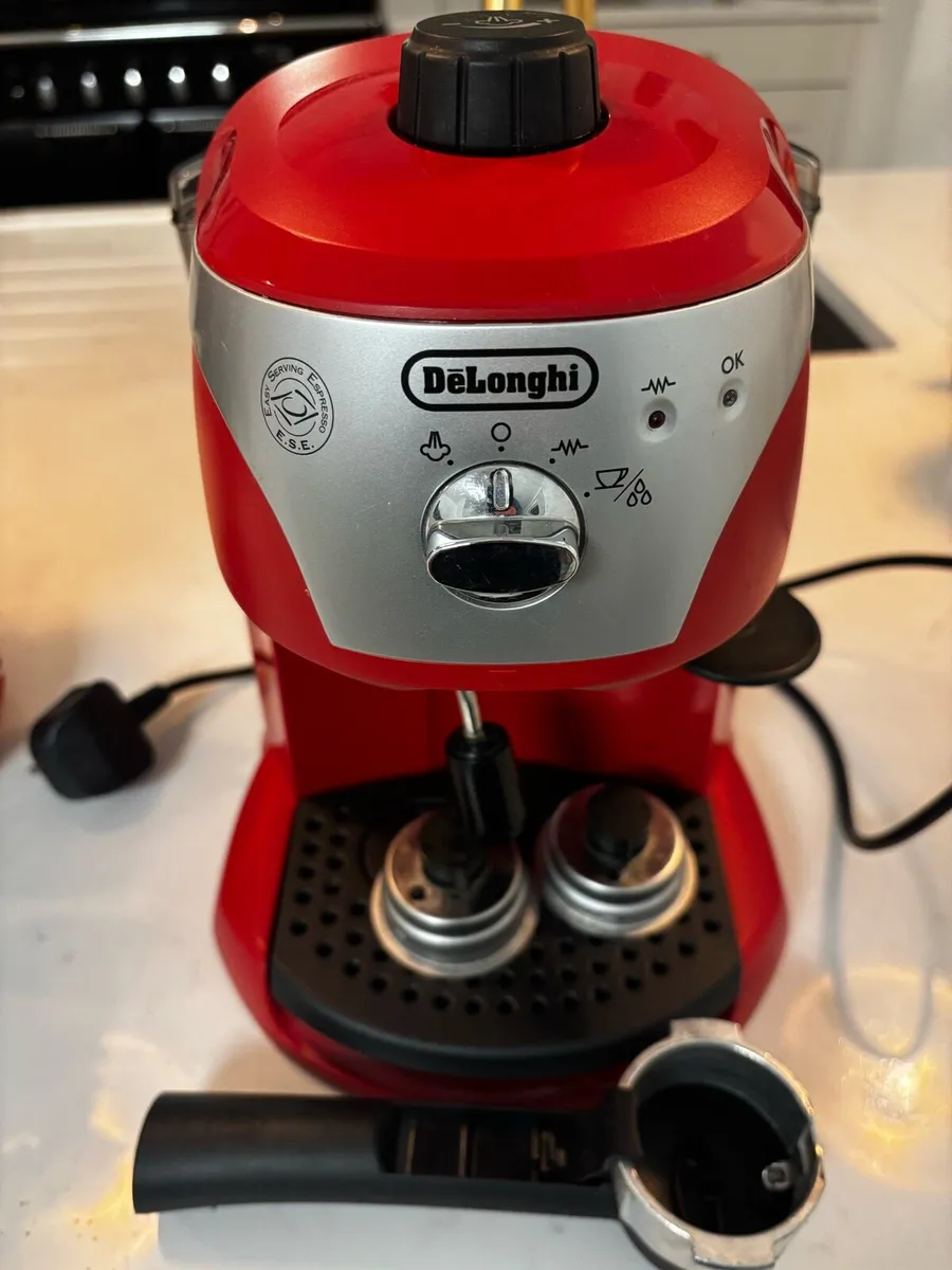 DeLonghi Espresso Coffee Machine