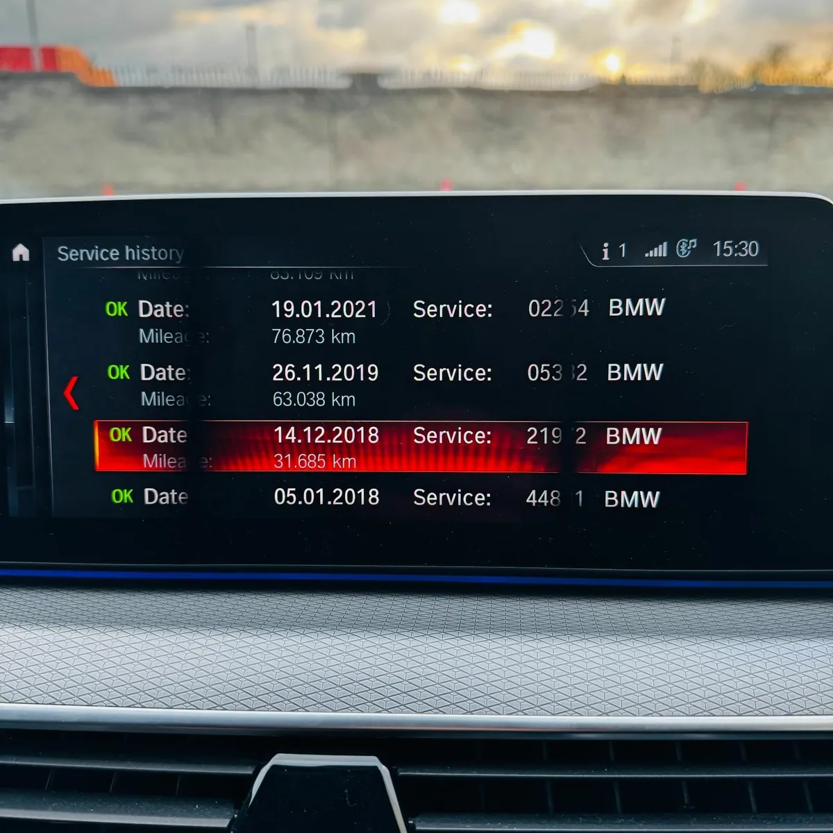 BMW 5-Series 530e M Sport - Image 4