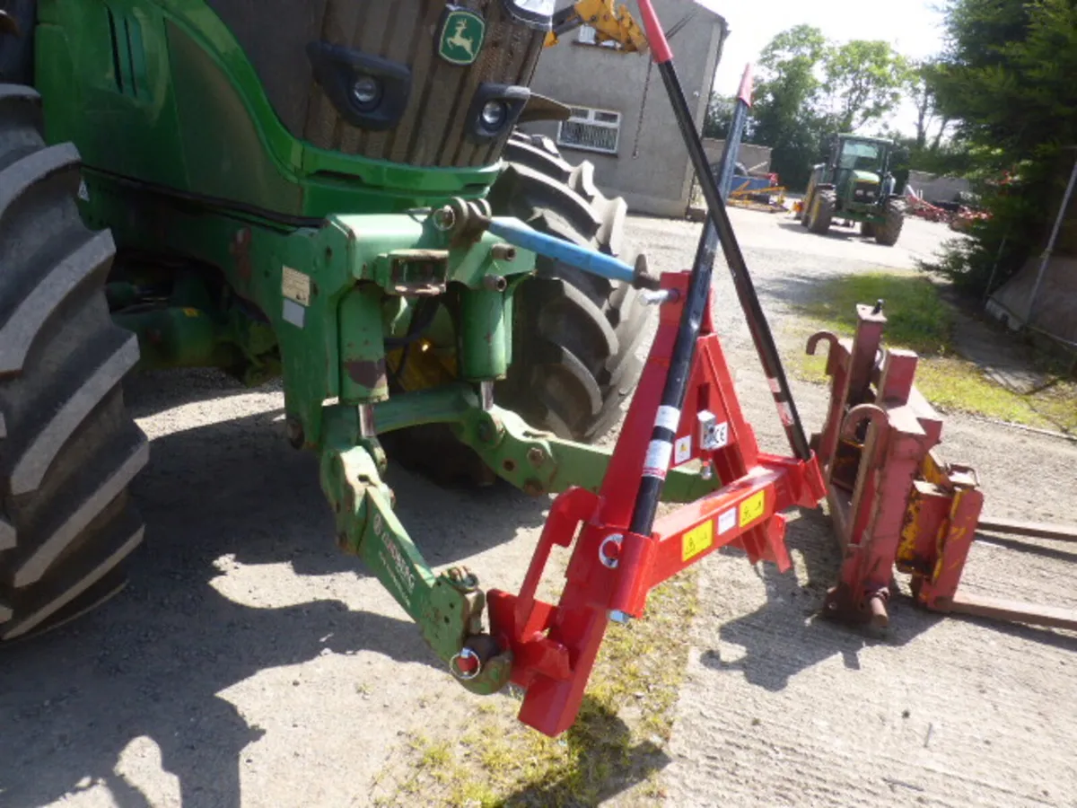 New Folding Double Bale Spike - Image 3