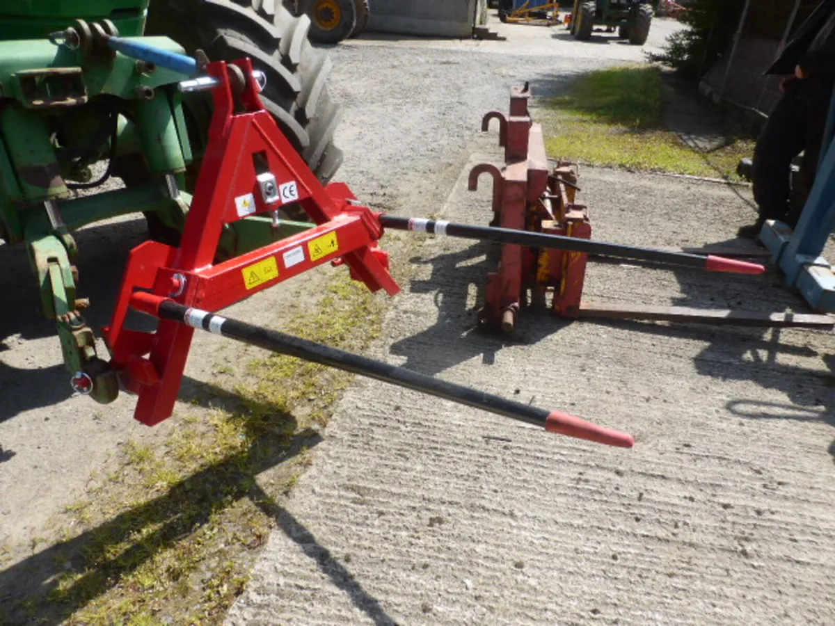 New Folding Double Bale Spike - Image 2