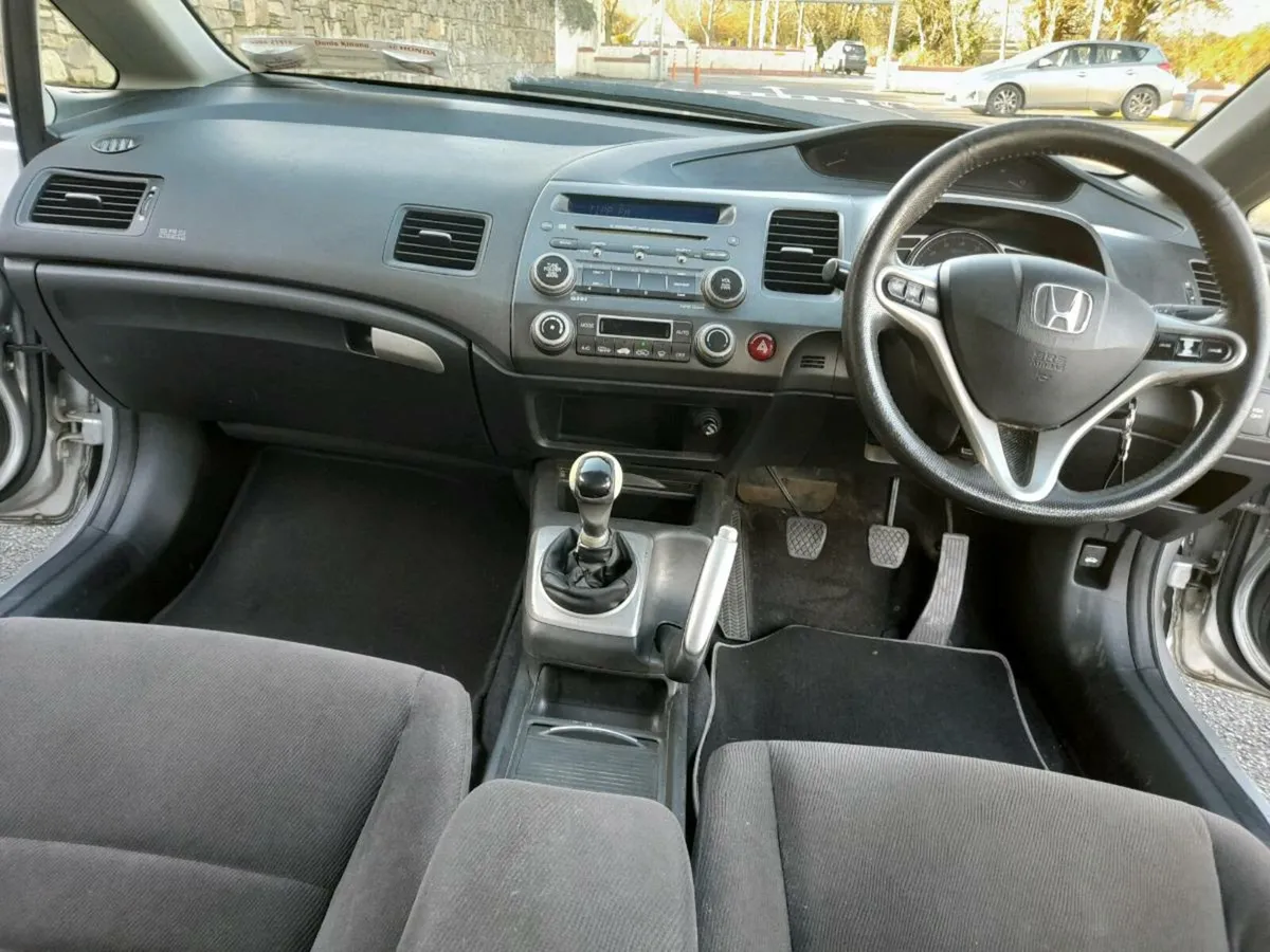BARGAIN 08 HONDA CIVIC PETROL PRICE €995 - Image 2