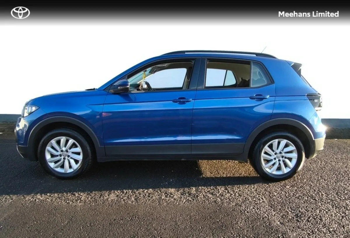 Volkswagen T-Cross LIFE 1.0 TSI MANUAL 5SPEED 95BH - Image 3