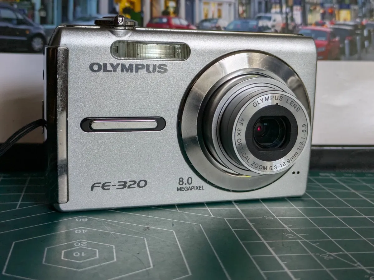Olympus CCD🌈 digicam - Image 1