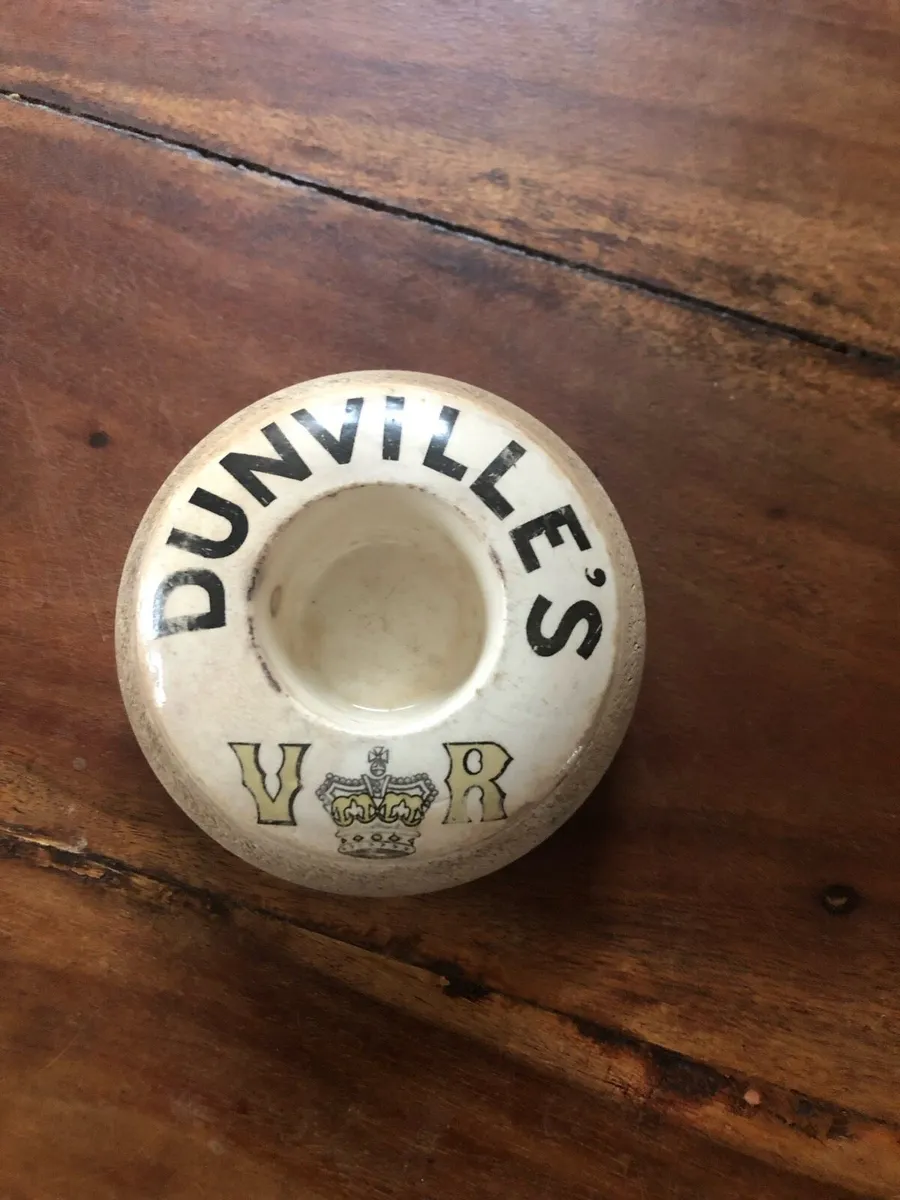 Dunville’s Match Stricker - Image 1