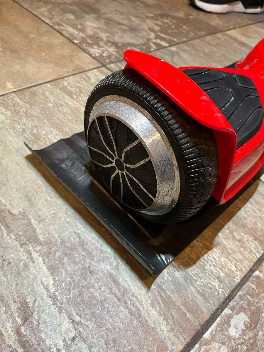 Red Denver hoverboard-in excellent condition - Image 3