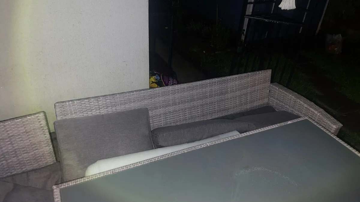 Garden bench - Image 4