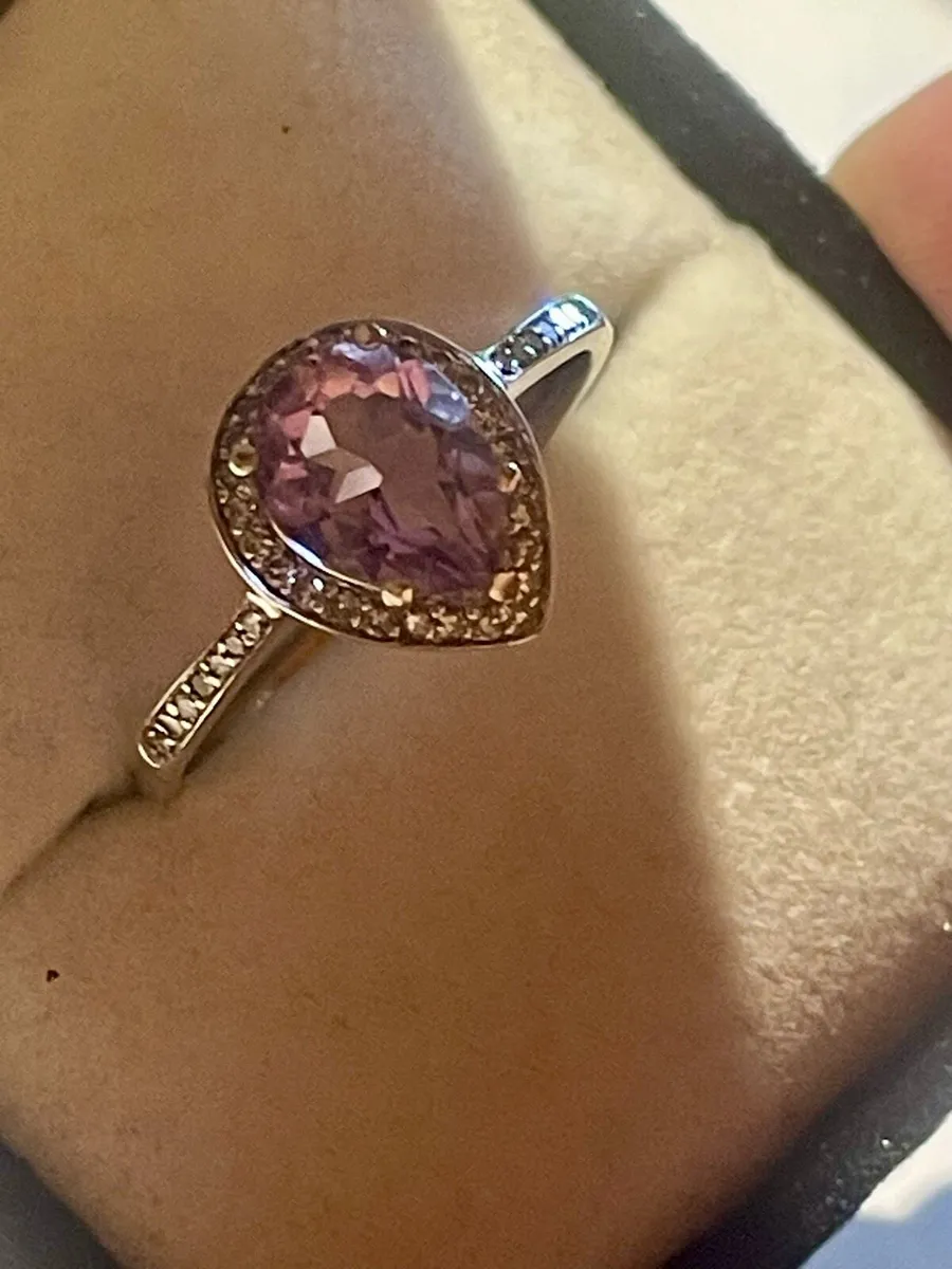 9ct  Amethyst White gold Ring - Image 4