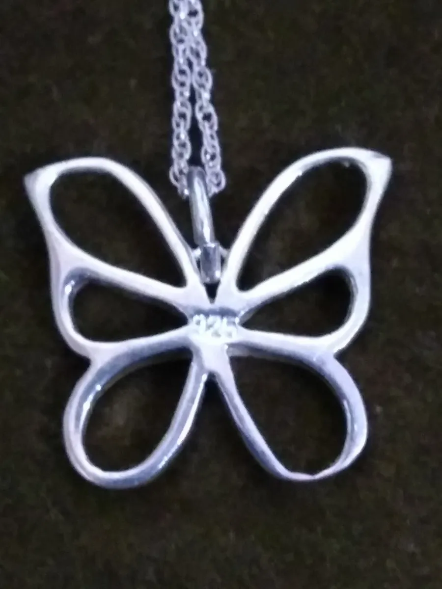 Vintage 925 Silver Butterfly Necklace - Image 2
