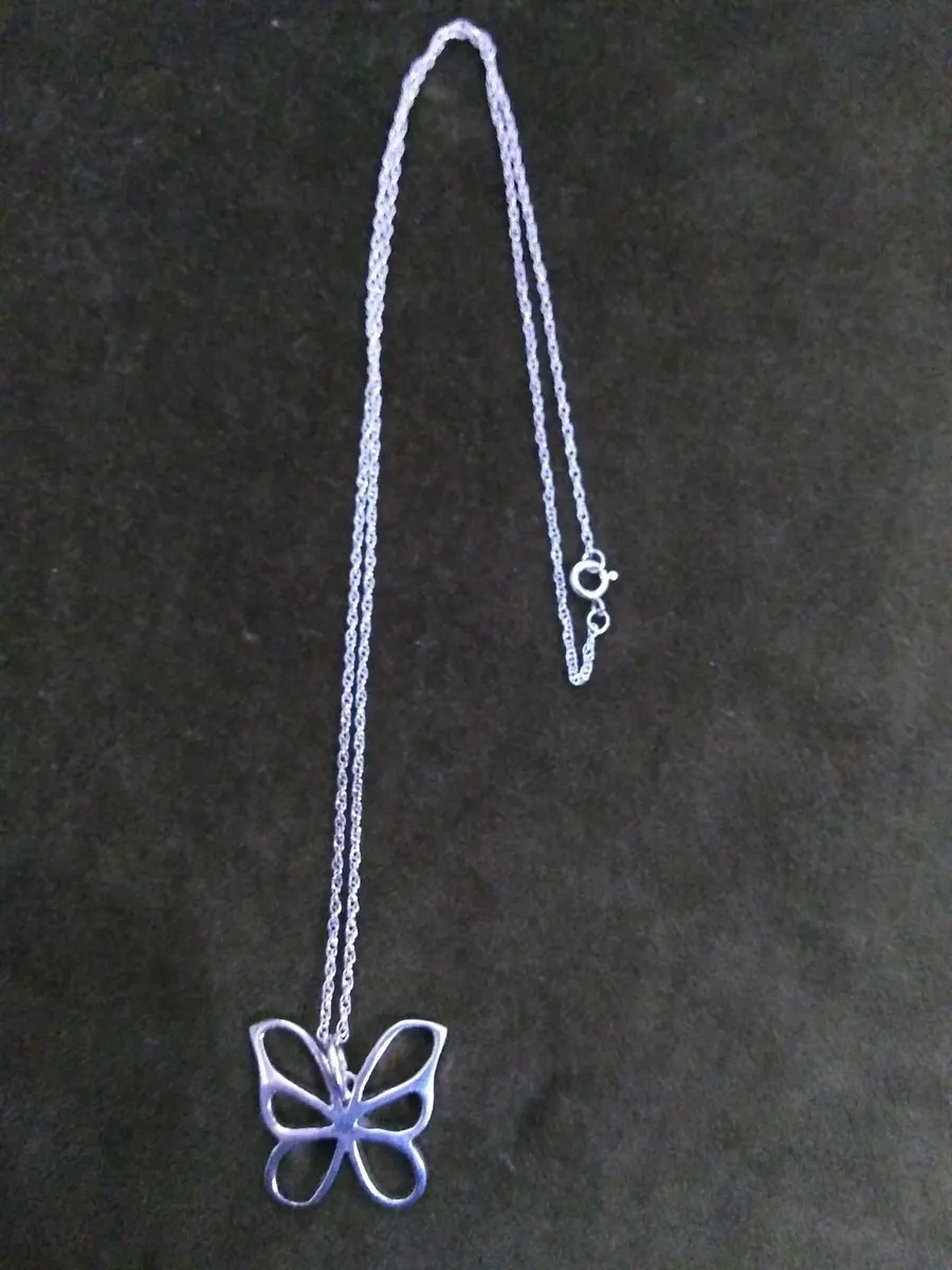 Vintage 925 Silver Butterfly Necklace - Image 3