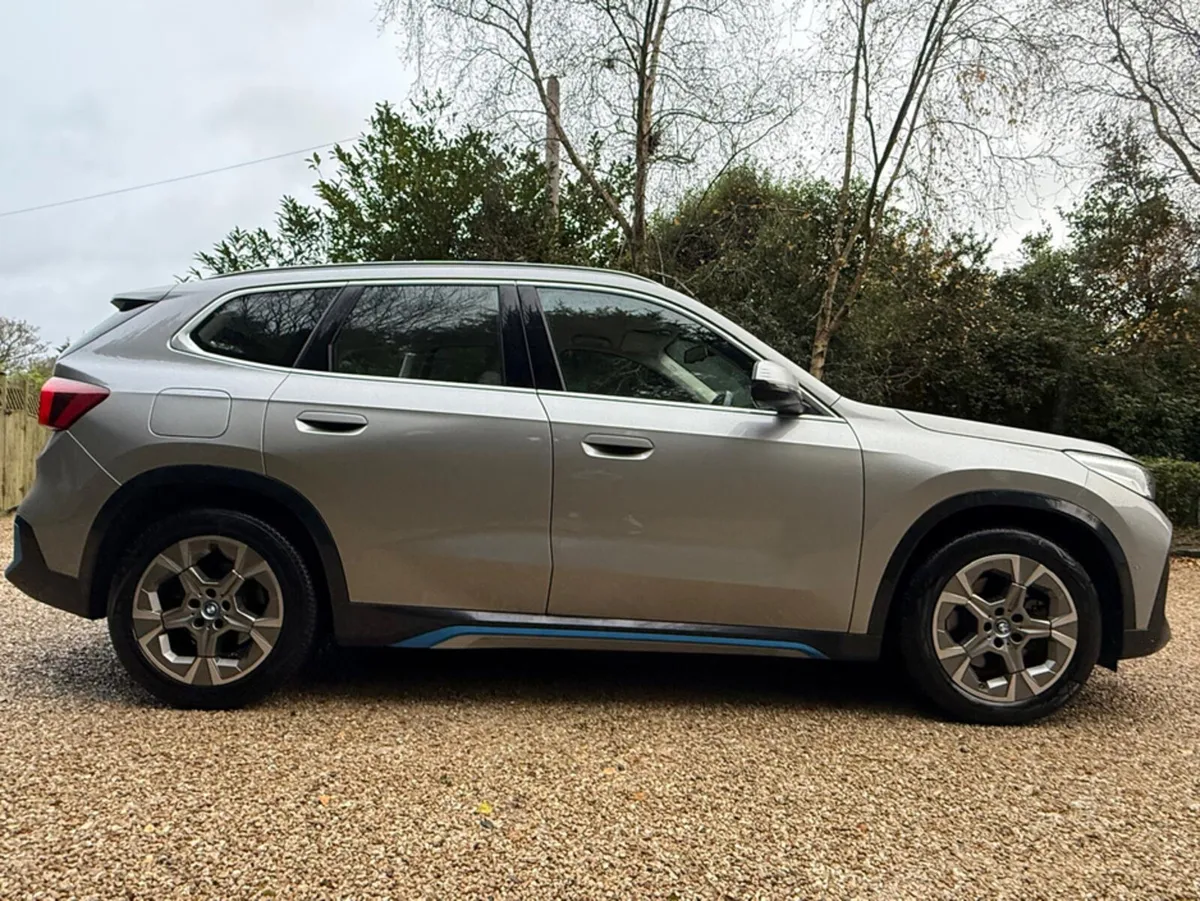 BMW iX1 XDRIVE 30 XLINE *F.BMW.S.H* - Image 4