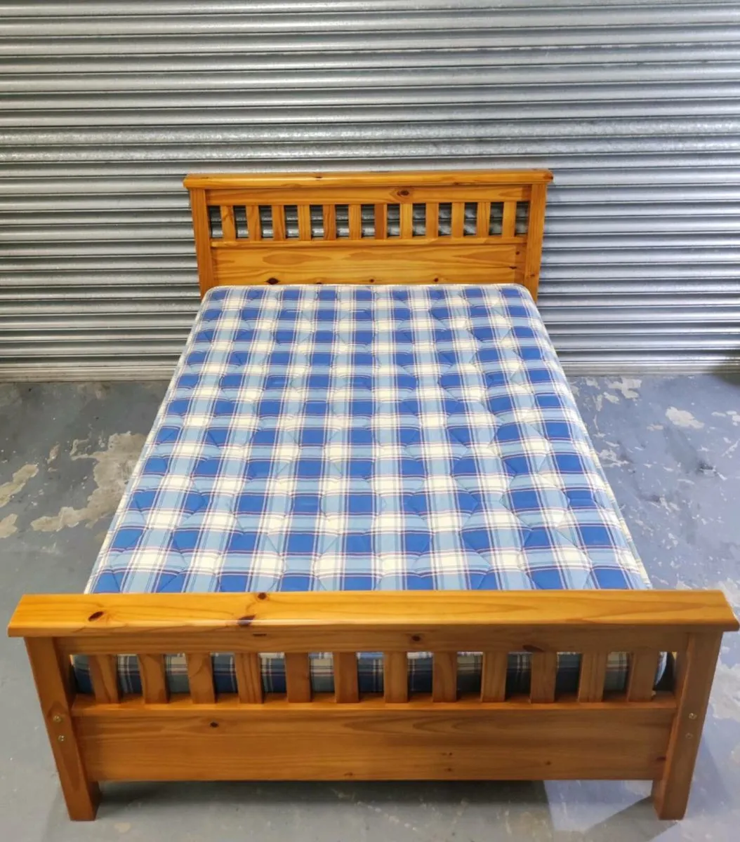 4ft6 " bed & mattress/delivery - Image 1