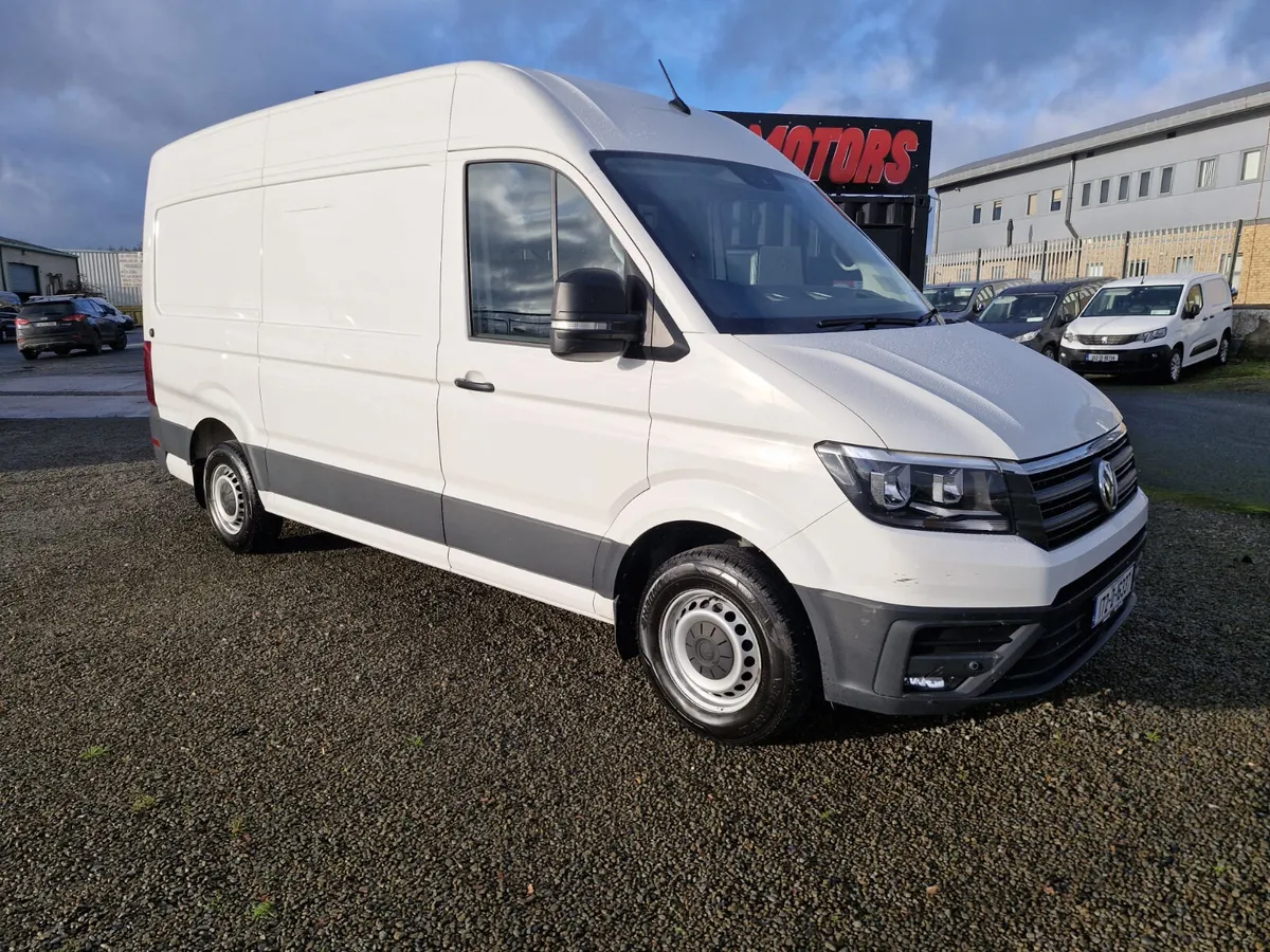 Volkswagen Crafter MWB 140BHP - Image 4