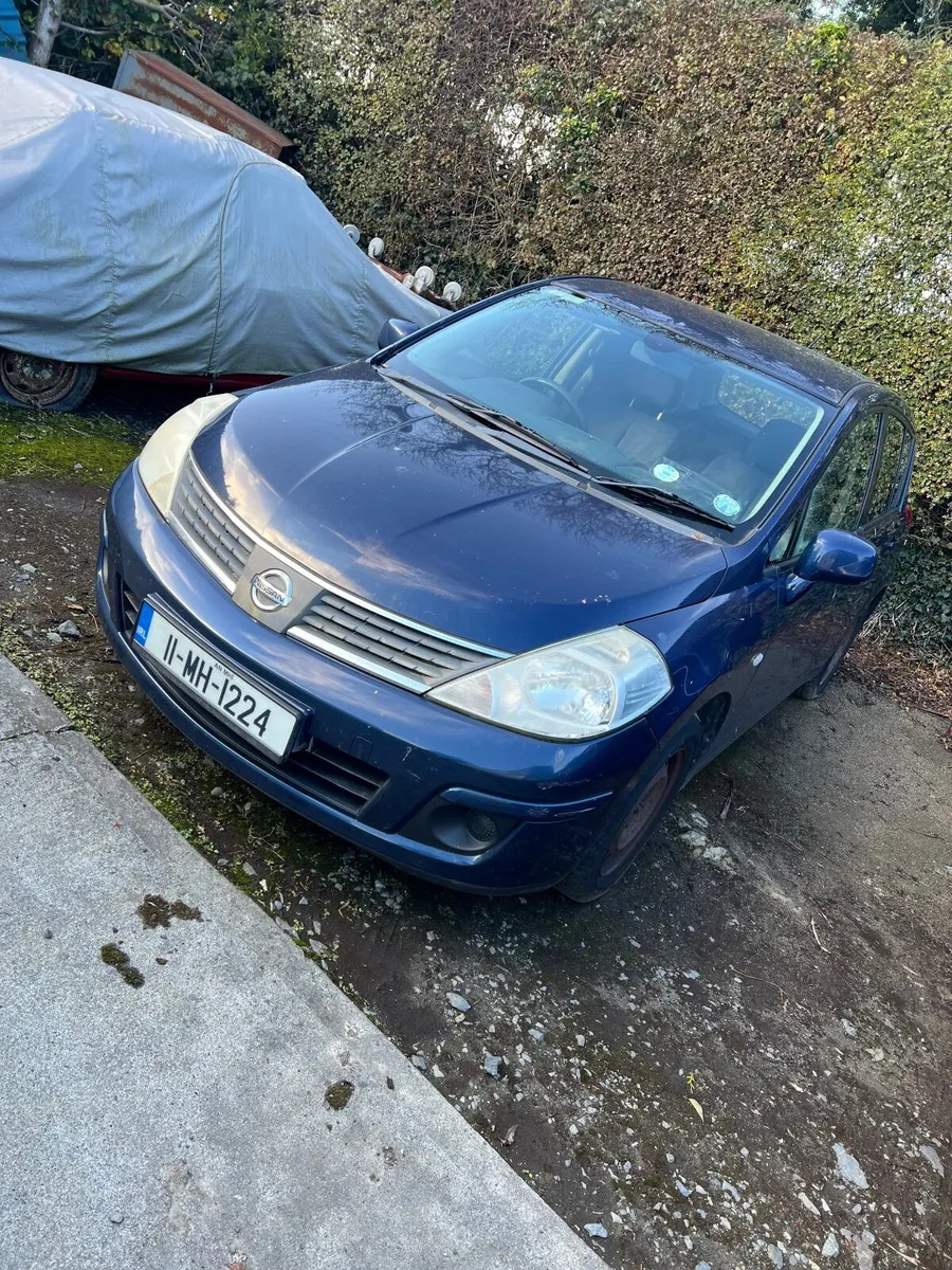 Nissan Tiida 2011 - Image 1