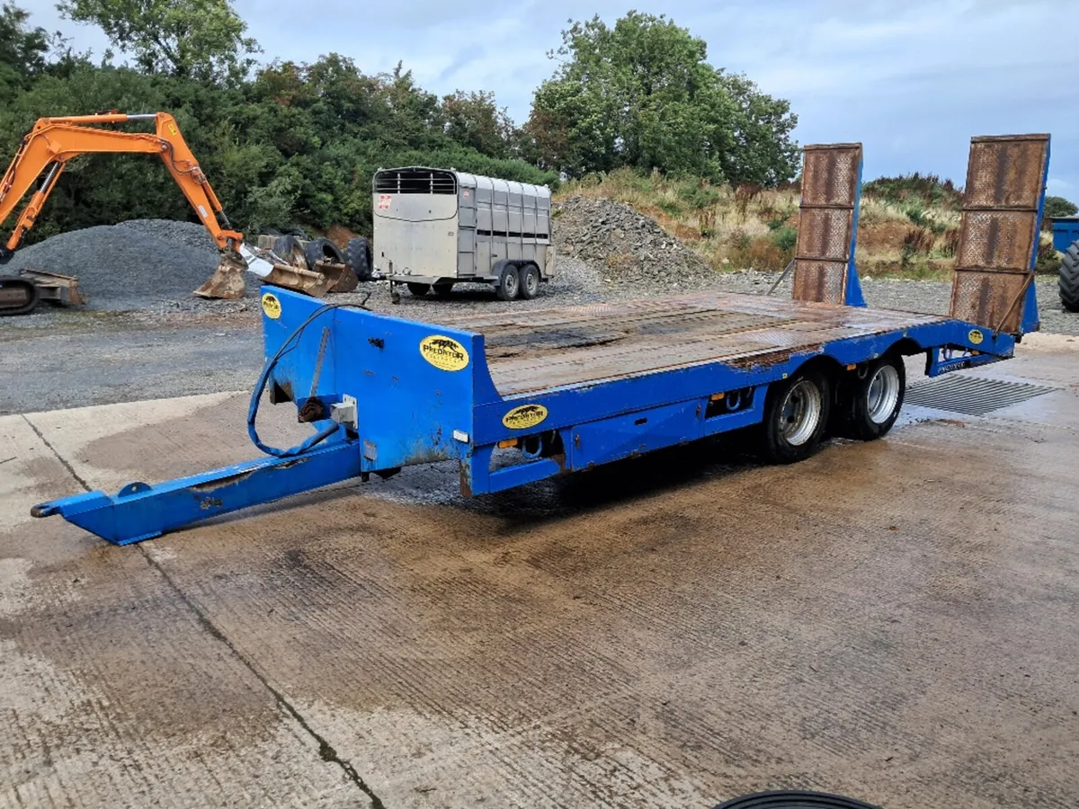 2016 Predator 2 axle low loader - Image 1