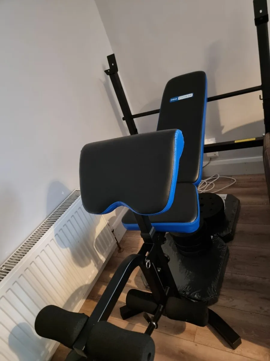 Weight beach  & weight set - Image 1