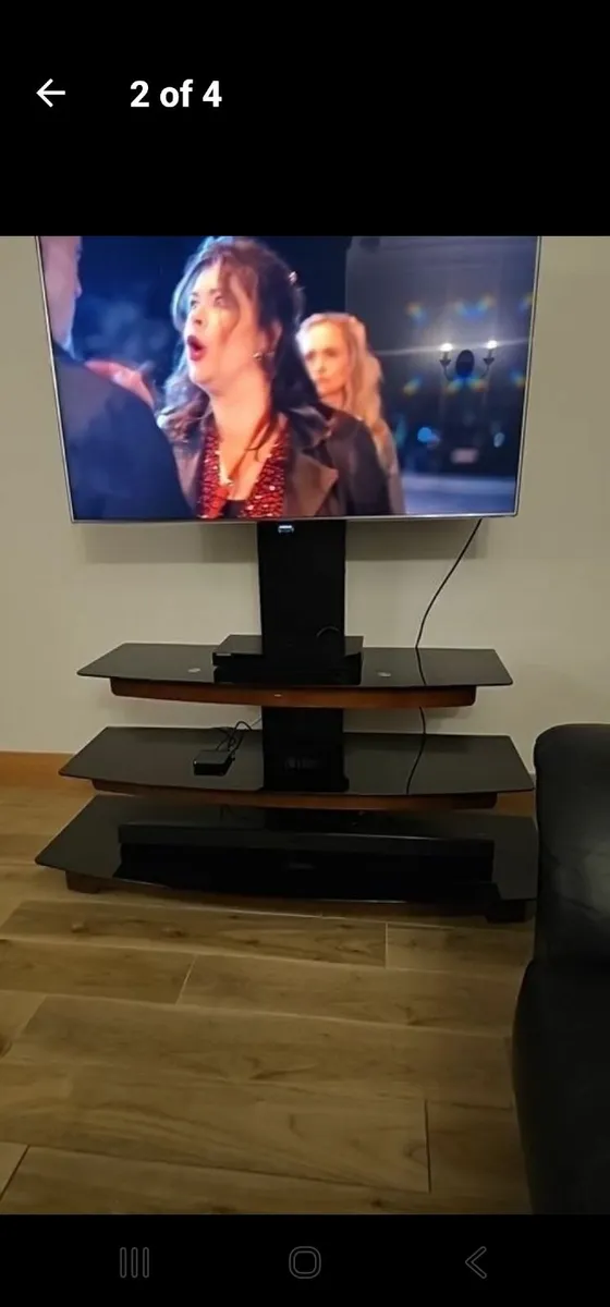 Tv mounted stand - Image 1