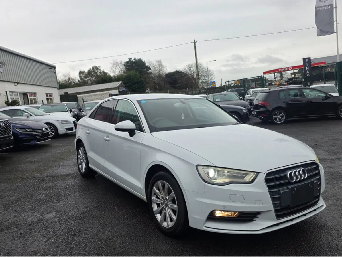 Audi A3 SALOON 1.4 TFSI PRIVACY GLASS REV CAMERA P - Image 2