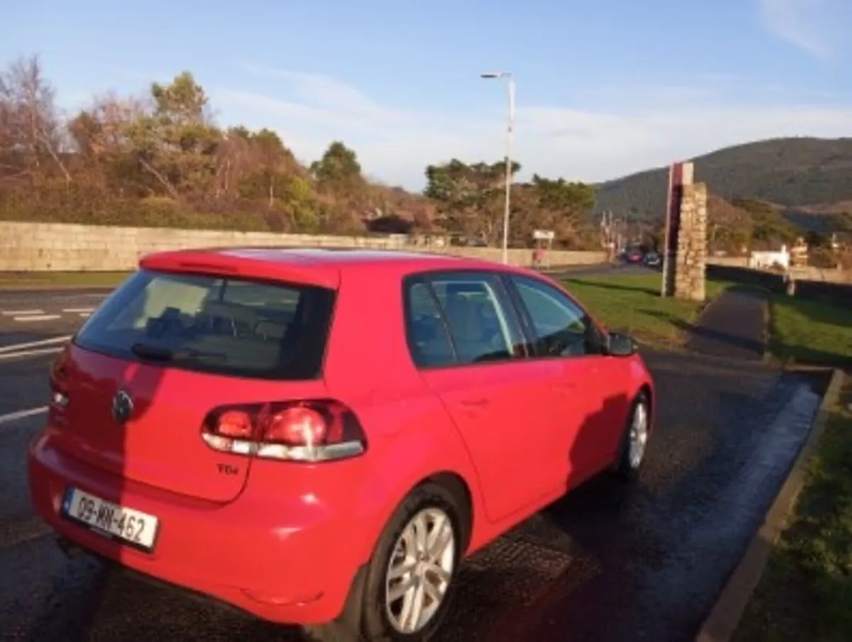 Volkswagen Golf 2009 - Image 4