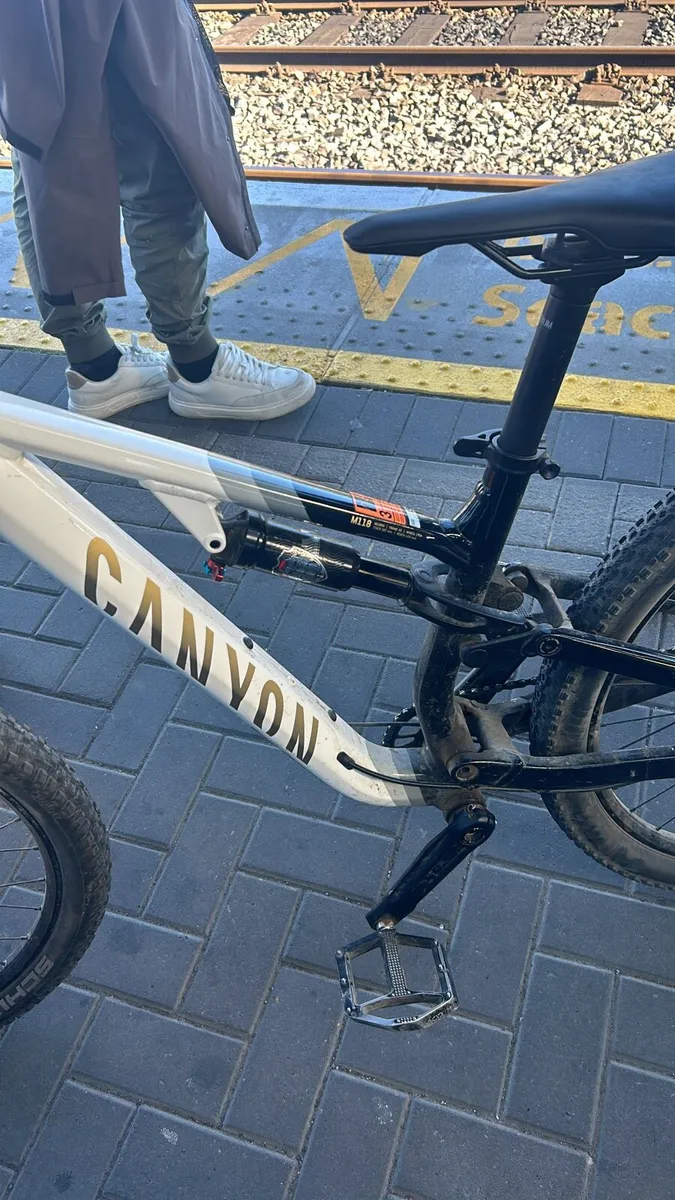 Mountain bike - Image 3