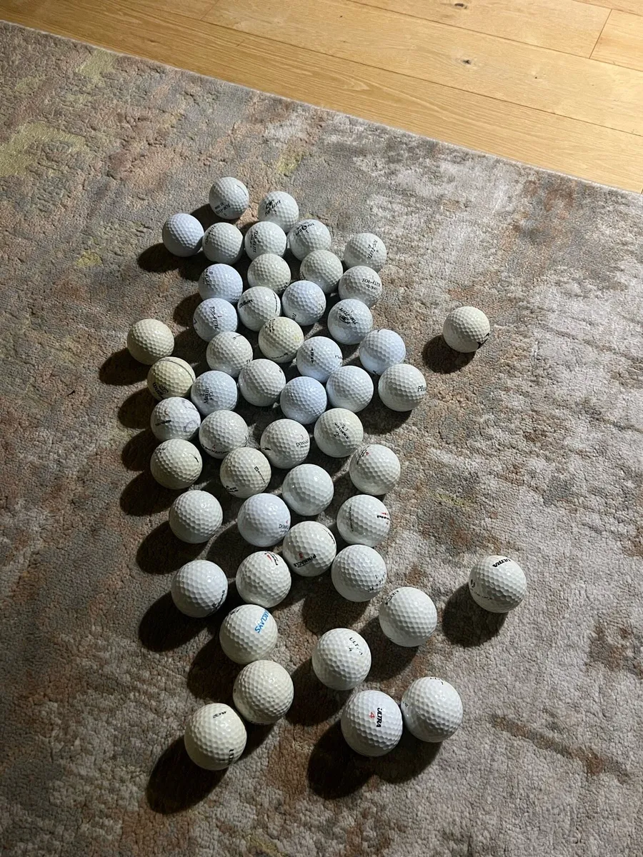 Golf balls - Image 1