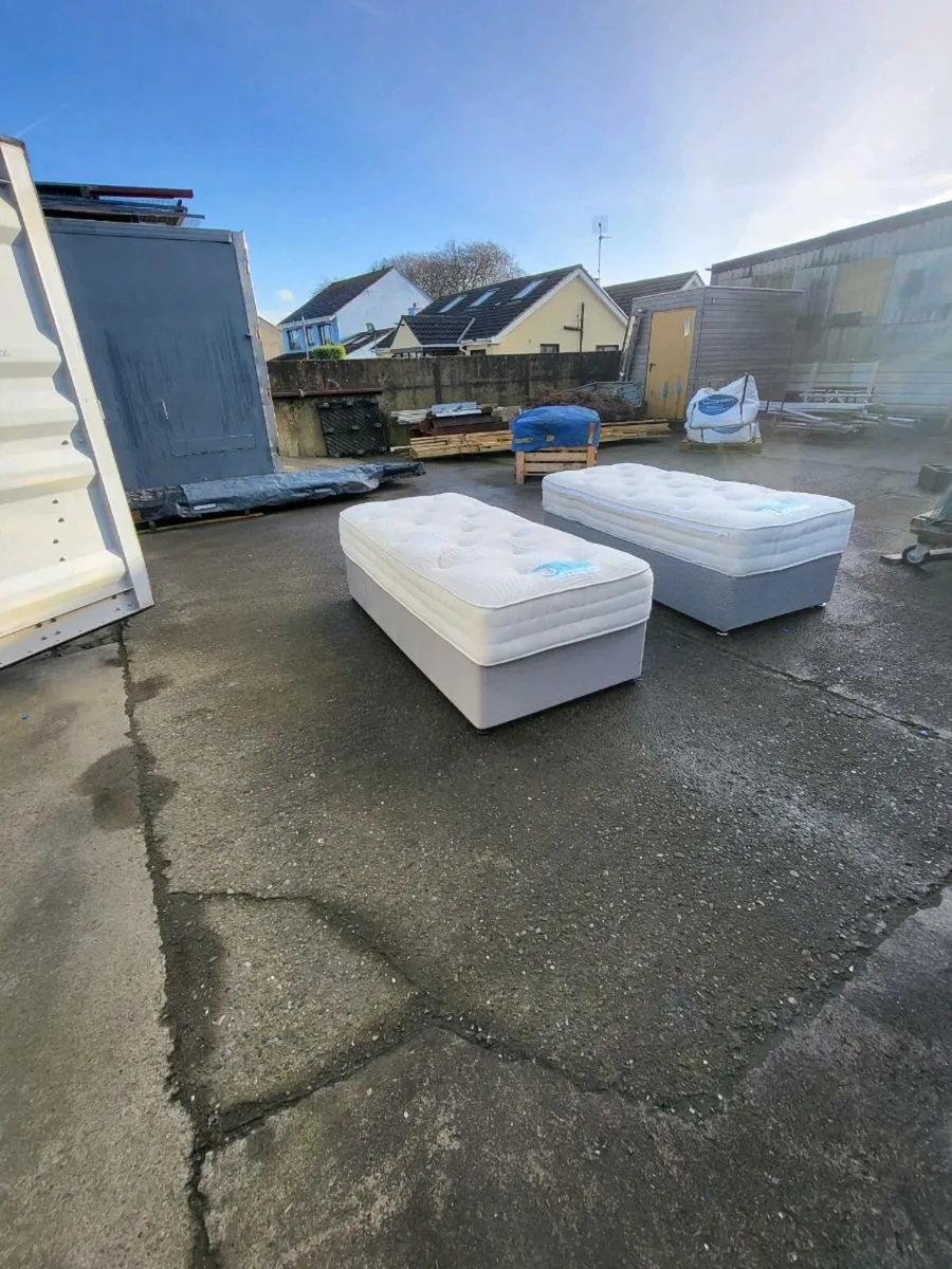 2 Single/King Bed - Image 4