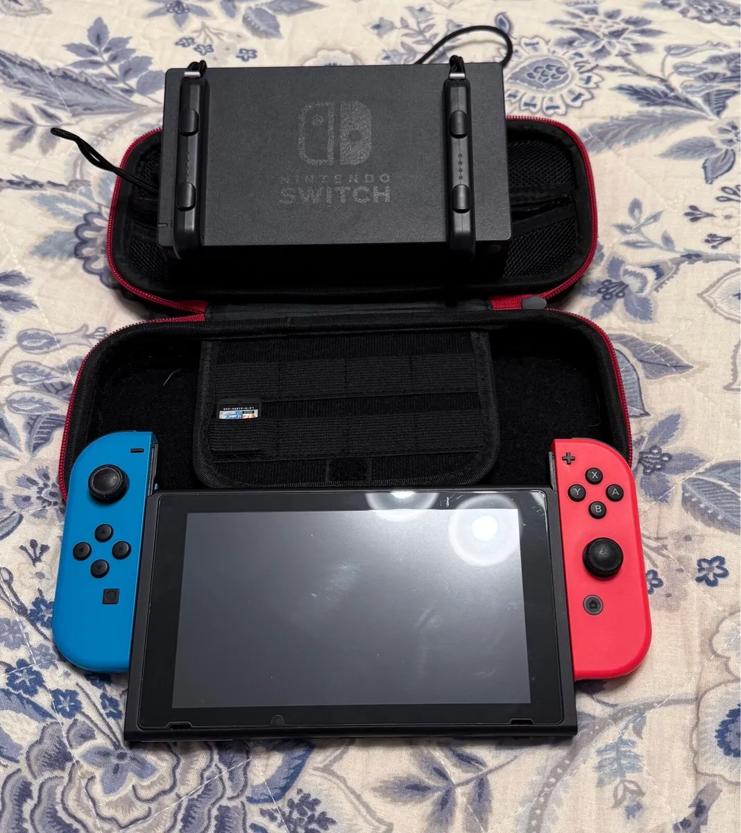 Nintendo switch - Image 2